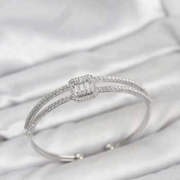 Pirinç Gümüş Renk Baget Model Kadın Bileklik