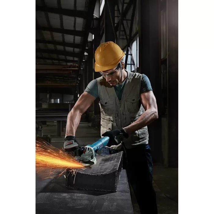 Bosch Professional GWS 9-115 Avuç Taşlama Makinesi