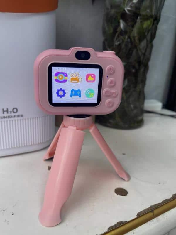 Ayaklı Mini Fotoğraf Makinesi Çocuk Için Eğitici Video Kamera (Kopya)