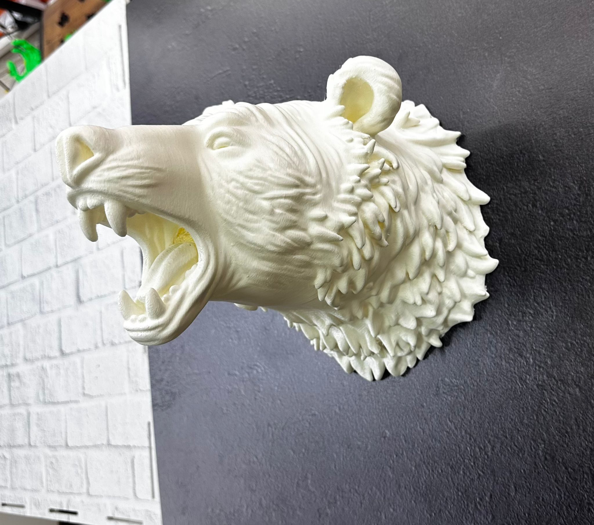 Krem Ayı Figürü Duvar Süsü Asılabilir Hediyelik Dekoratif 25x19 cm