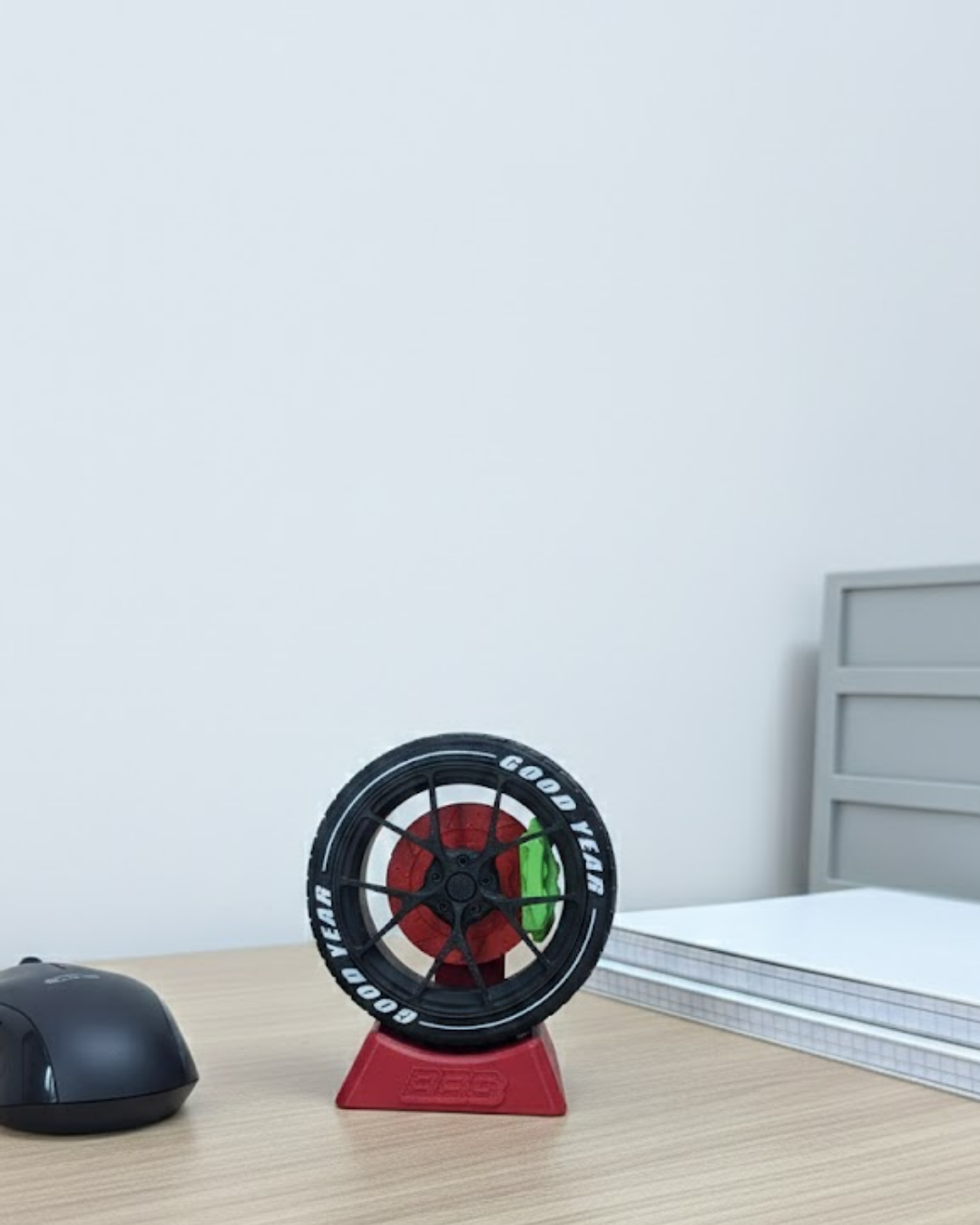 Jant Tasarımlı Masa Üstü Ofis Dekoru Spor Tasarım Aksesuar