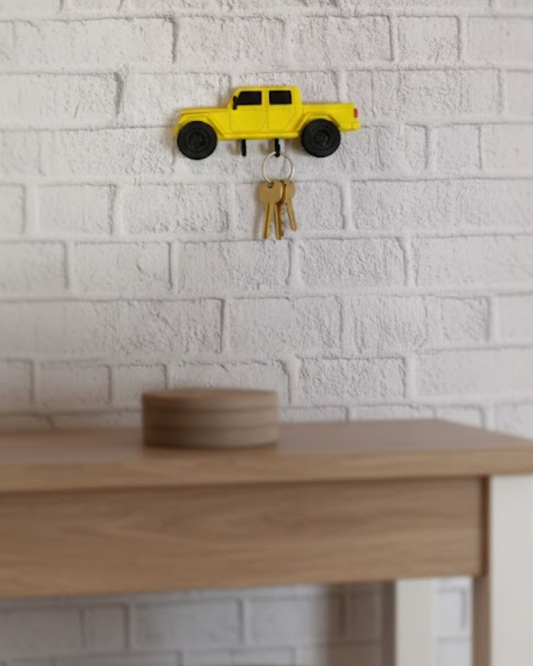 Araba Figürlü Duvar Anahtarlığı Ev ve Ofis İçin Dekoratif Tasarım