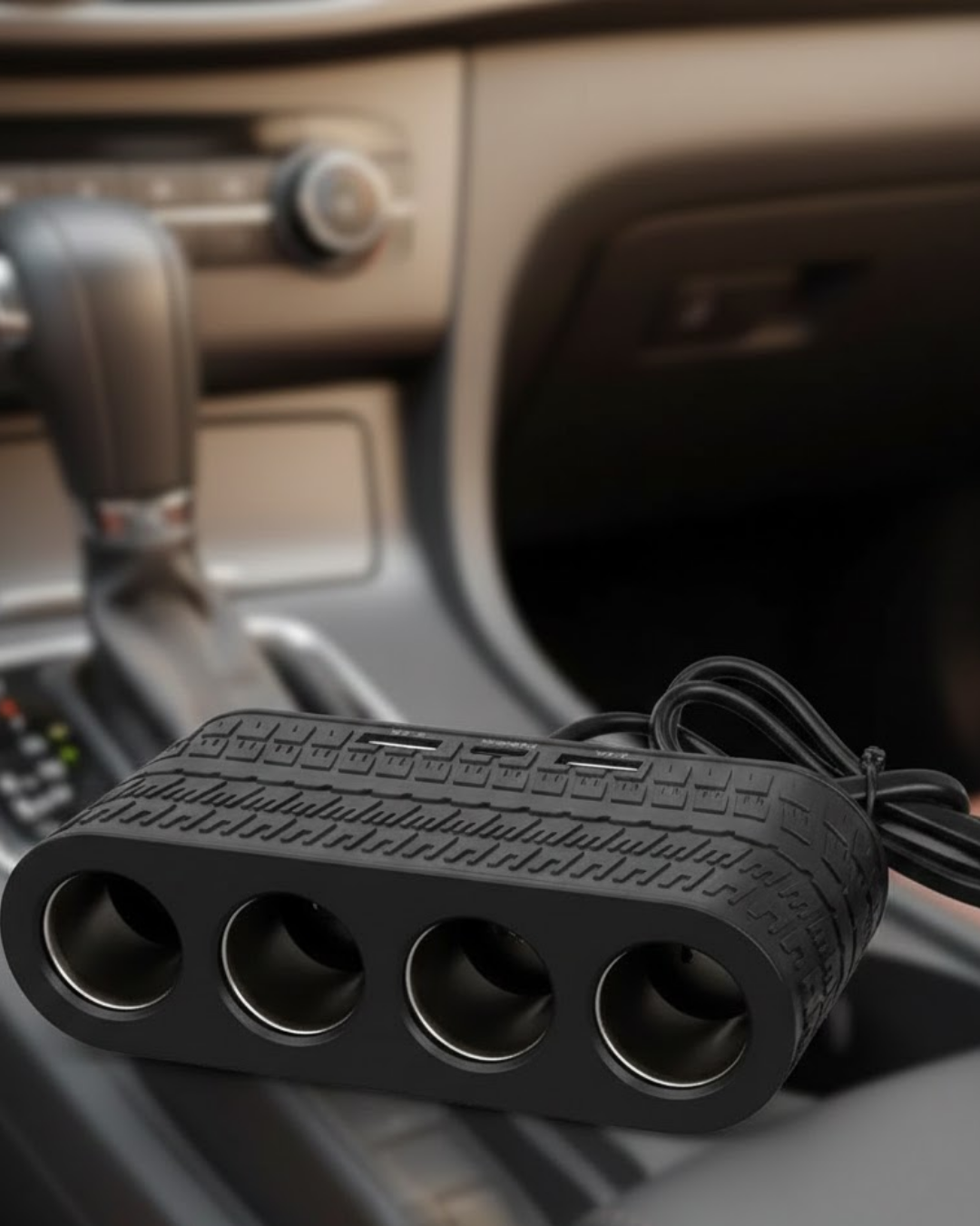 4 Çakmak Girişli Araç Çoklayıcı Type C ve USB Destekli ...