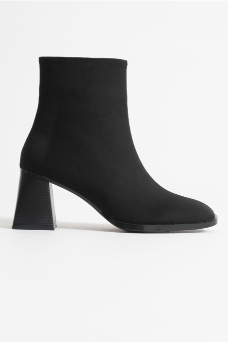 Ornela Kadın Siyah Süet Topuklu Bot