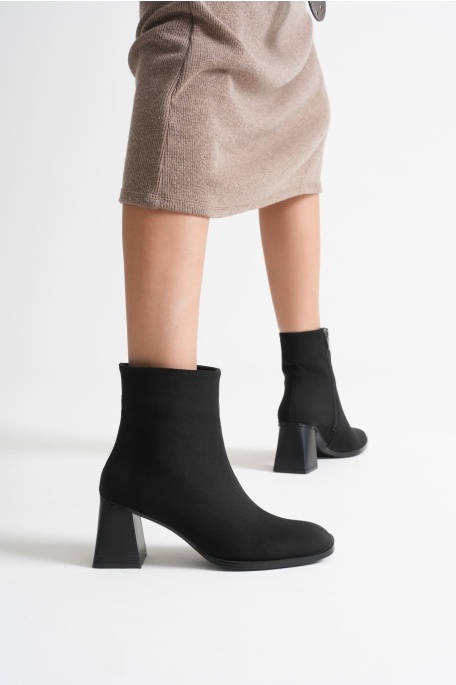Ornela Kadın Siyah Süet Topuklu Bot