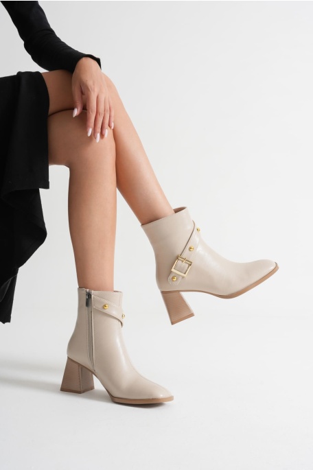 Vera Kadın Bej Topuklu Bot
