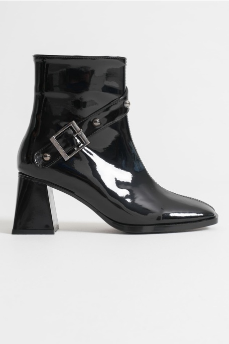 Vera Kadın Siyah Rugan Topuklu Bot