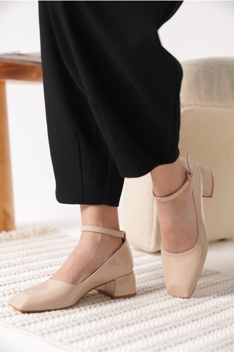 Arilla Bej Rugan Kadın Topuklu Ayakkabı