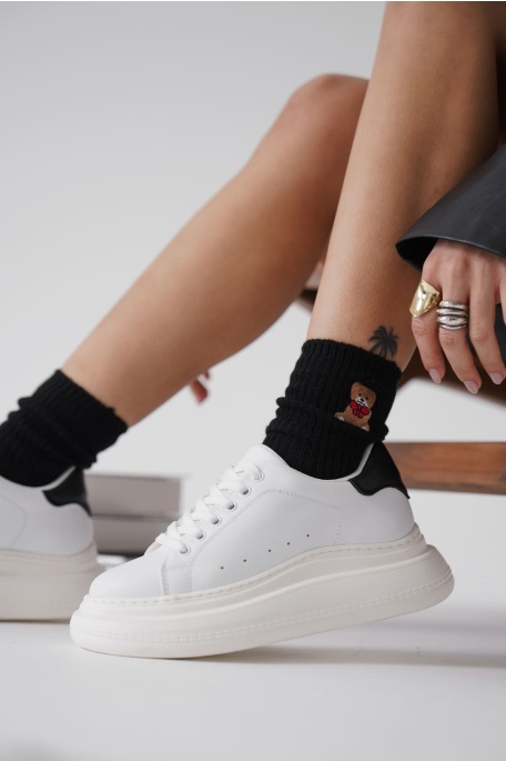 Bella Beyaz Arkası Siyah Kadın Spor Ayakkabı