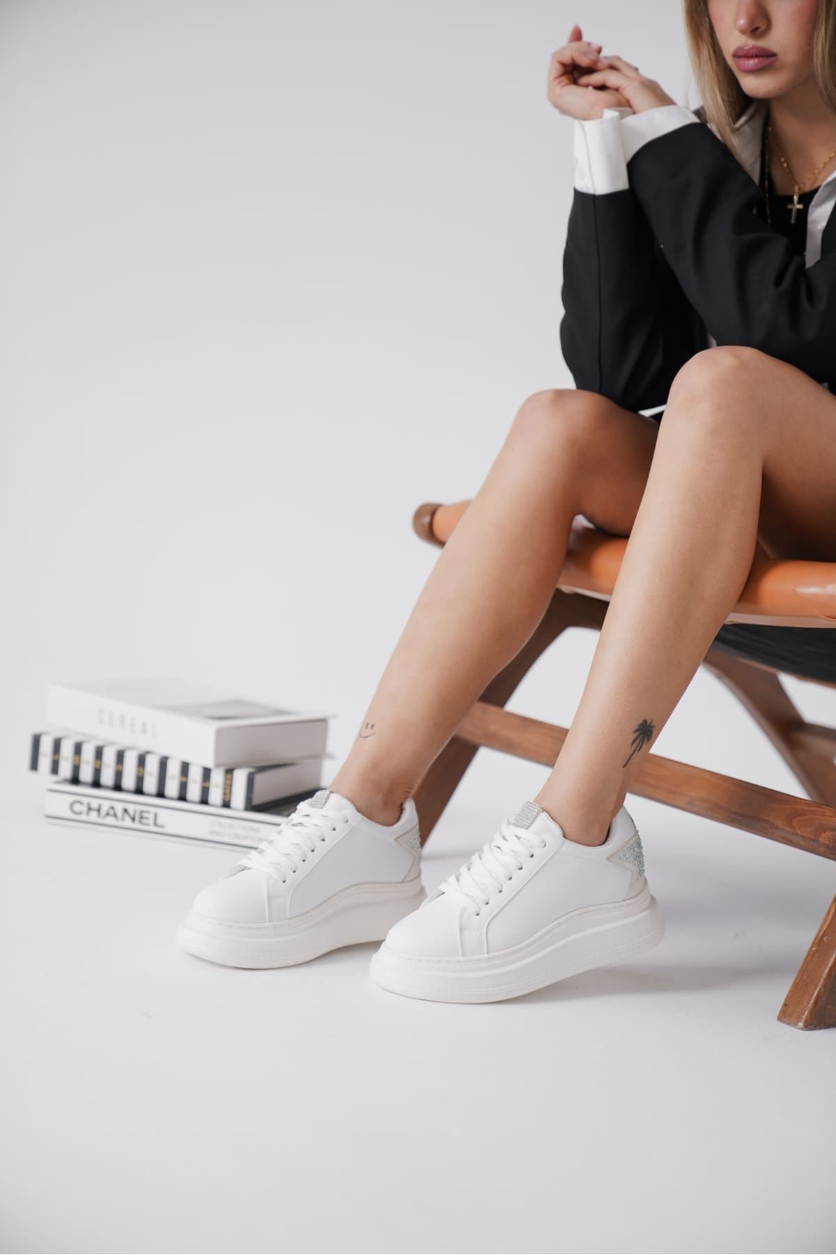 Grace Arkası Taşlı Beyaz Kadın Sneaker
