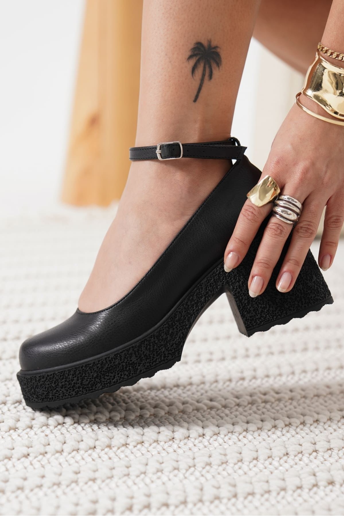 Marla Kadın Siyah Bilekten Baretli Günlük Ayakkabı