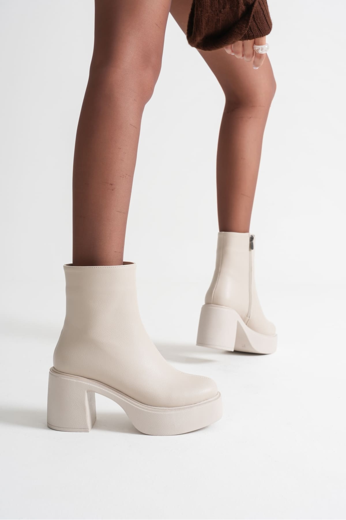 Keti Kadın Bej Topuklu Bot