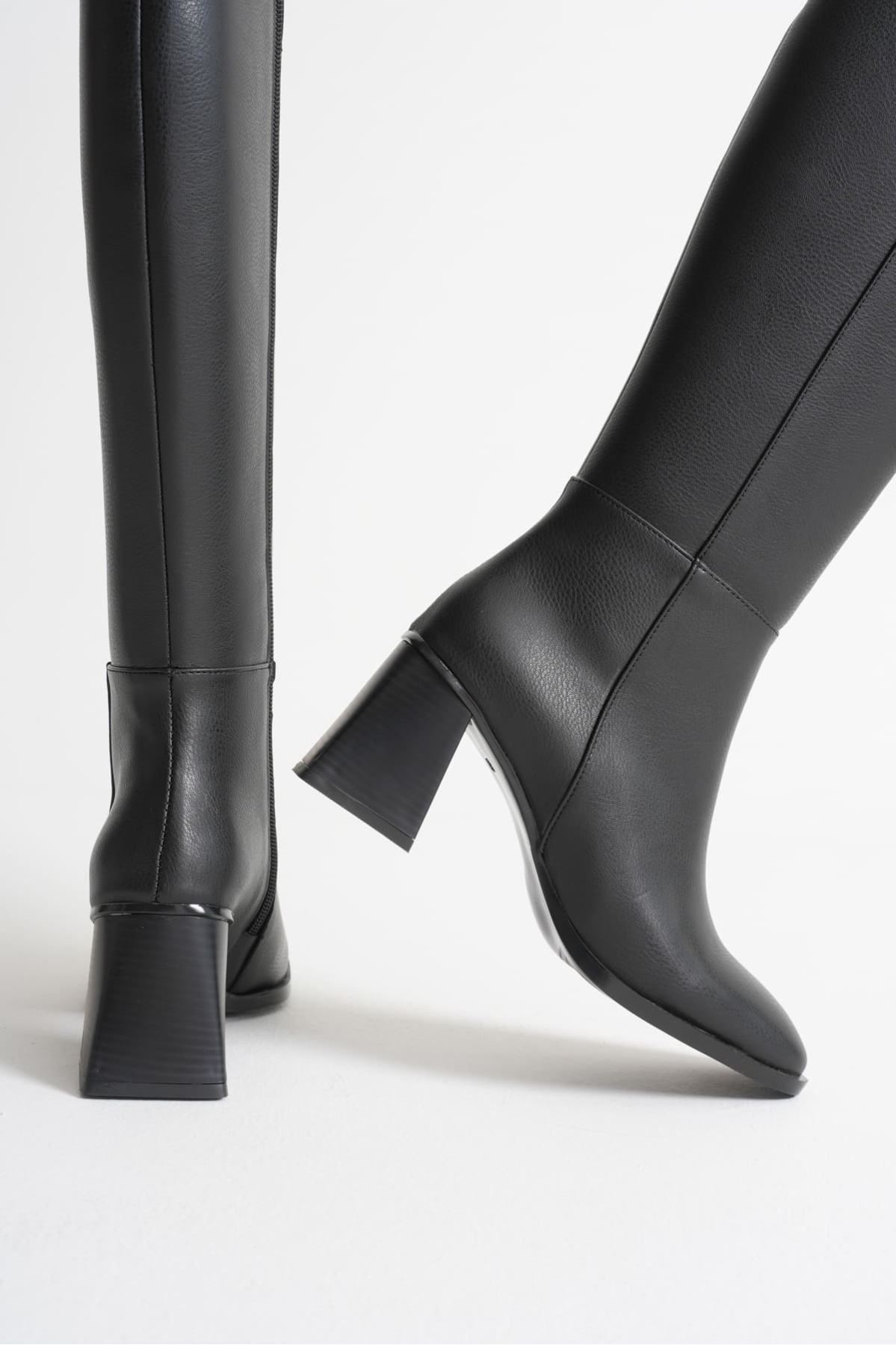 Arden Kadın Siyah Kışlık Çizme