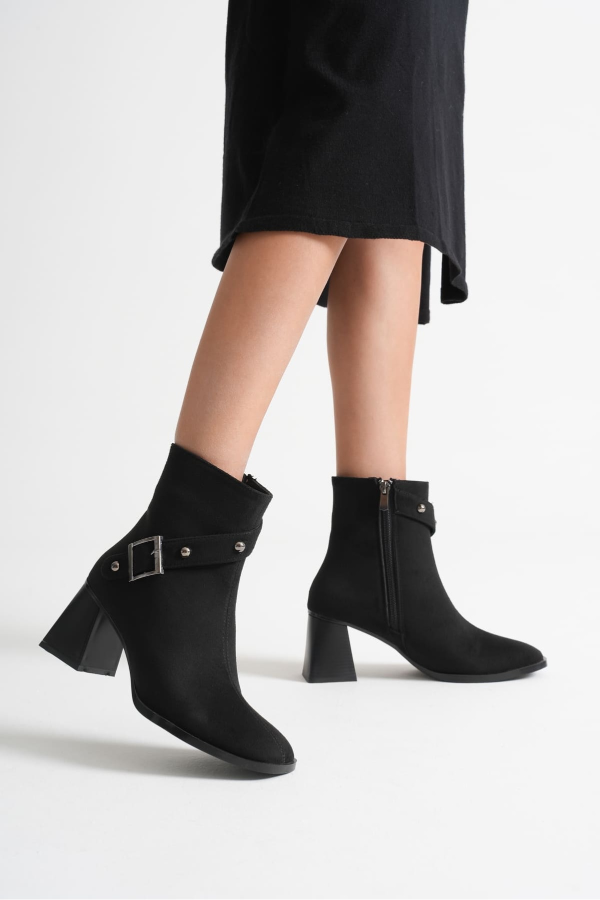 Vera Kadın Siyah Süet Topuklu Bot