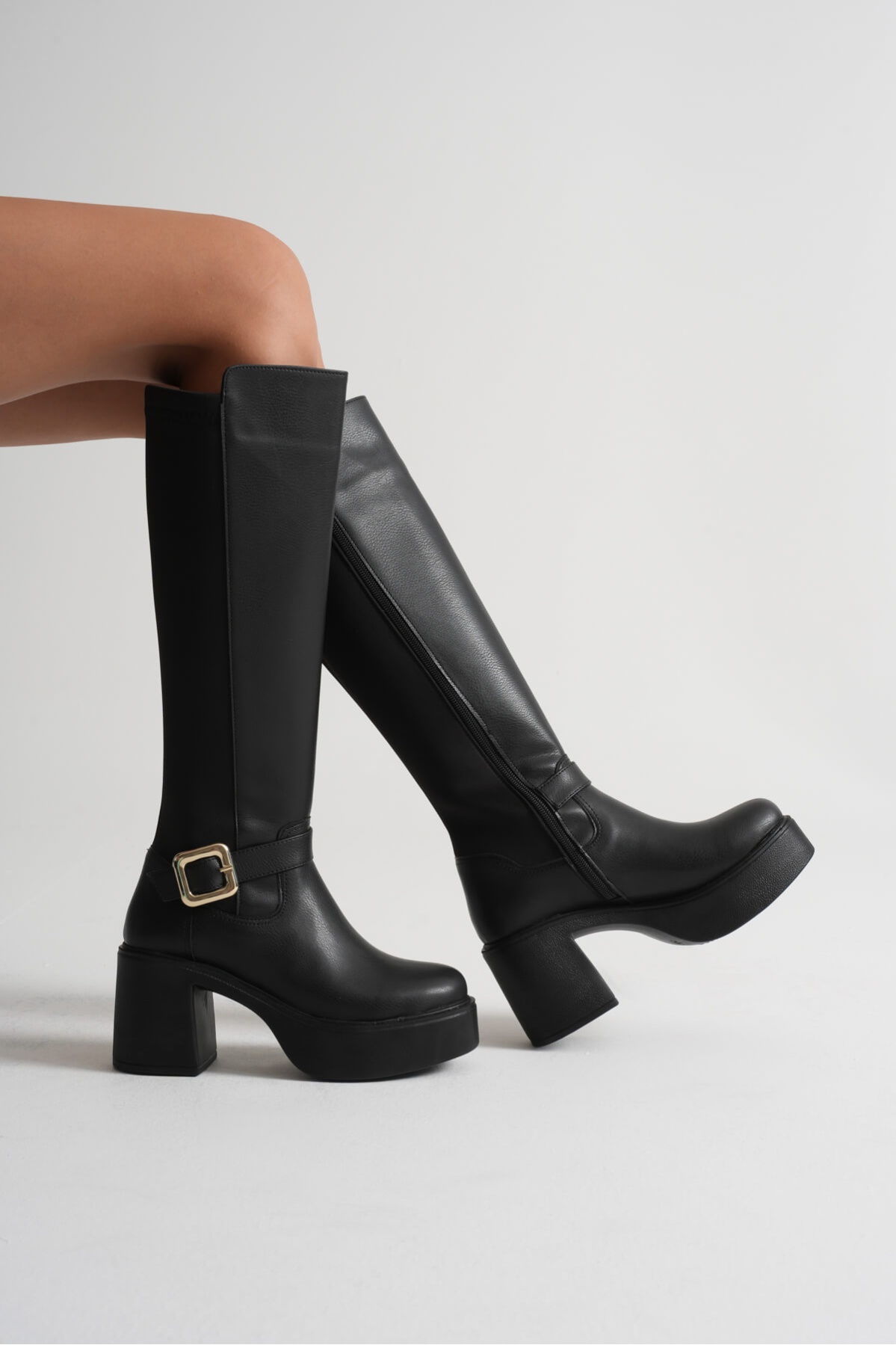 Woly Kadın Günlük Siyah Tokalı Çizme