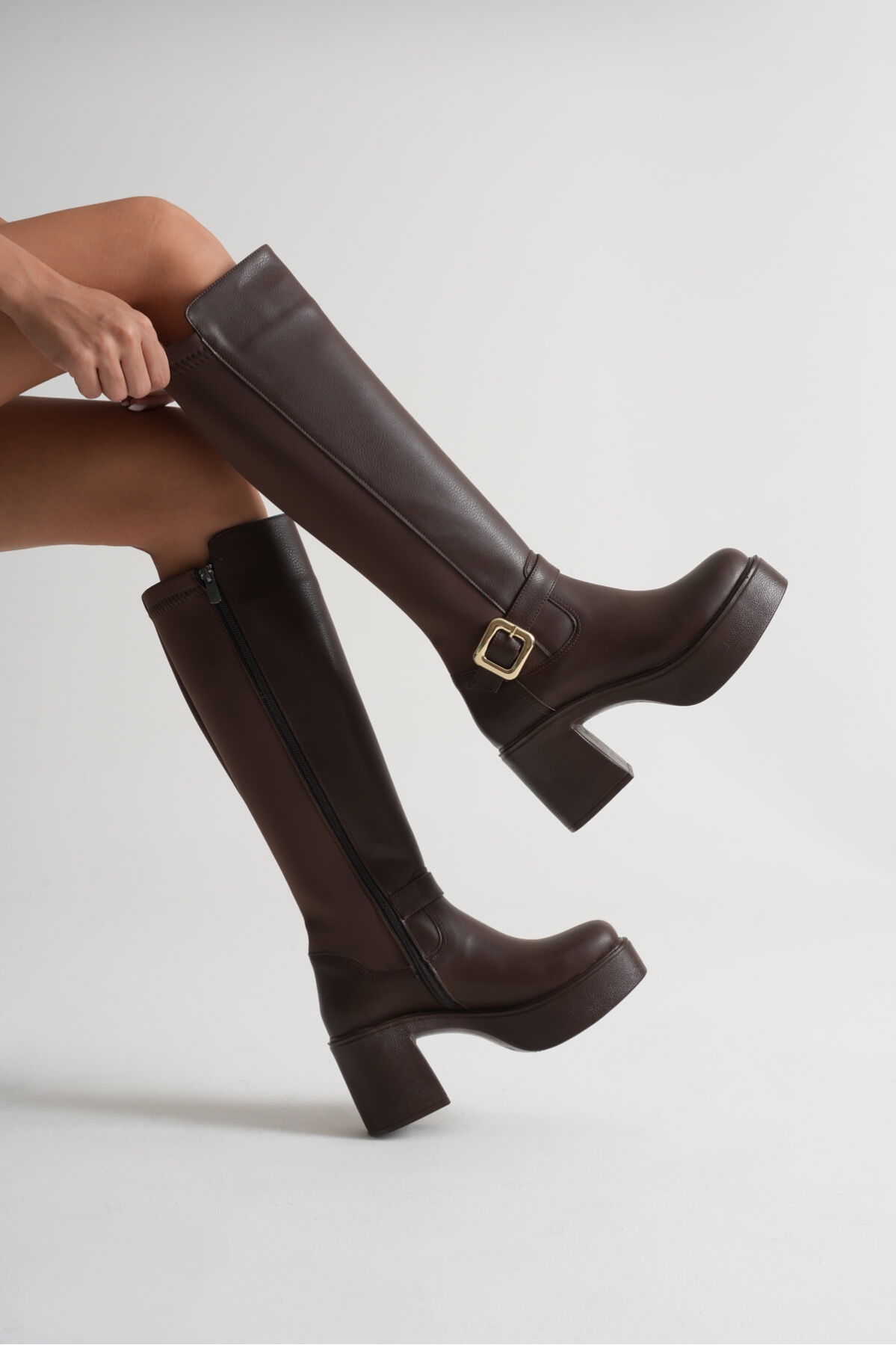 Woly Kadın Günlük Acı Kahve Tokalı Çizme