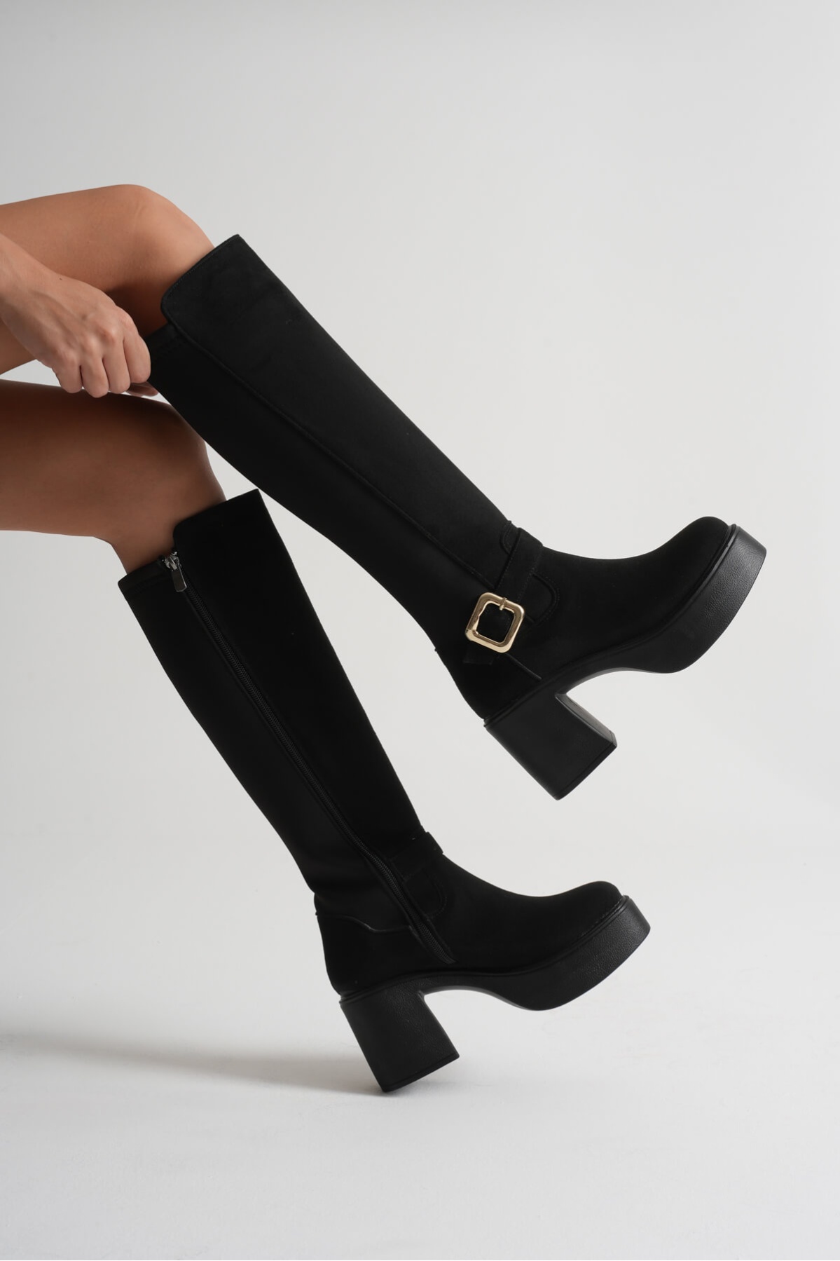 Woly Kadın Günlük Siyah Süet Tokalı Çizme