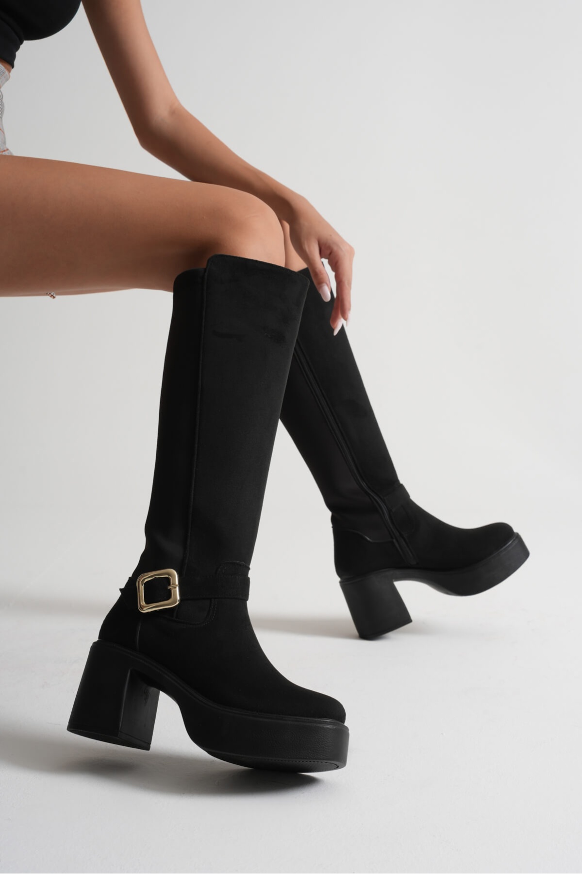 Woly Kadın Günlük Siyah Süet Tokalı Çizme