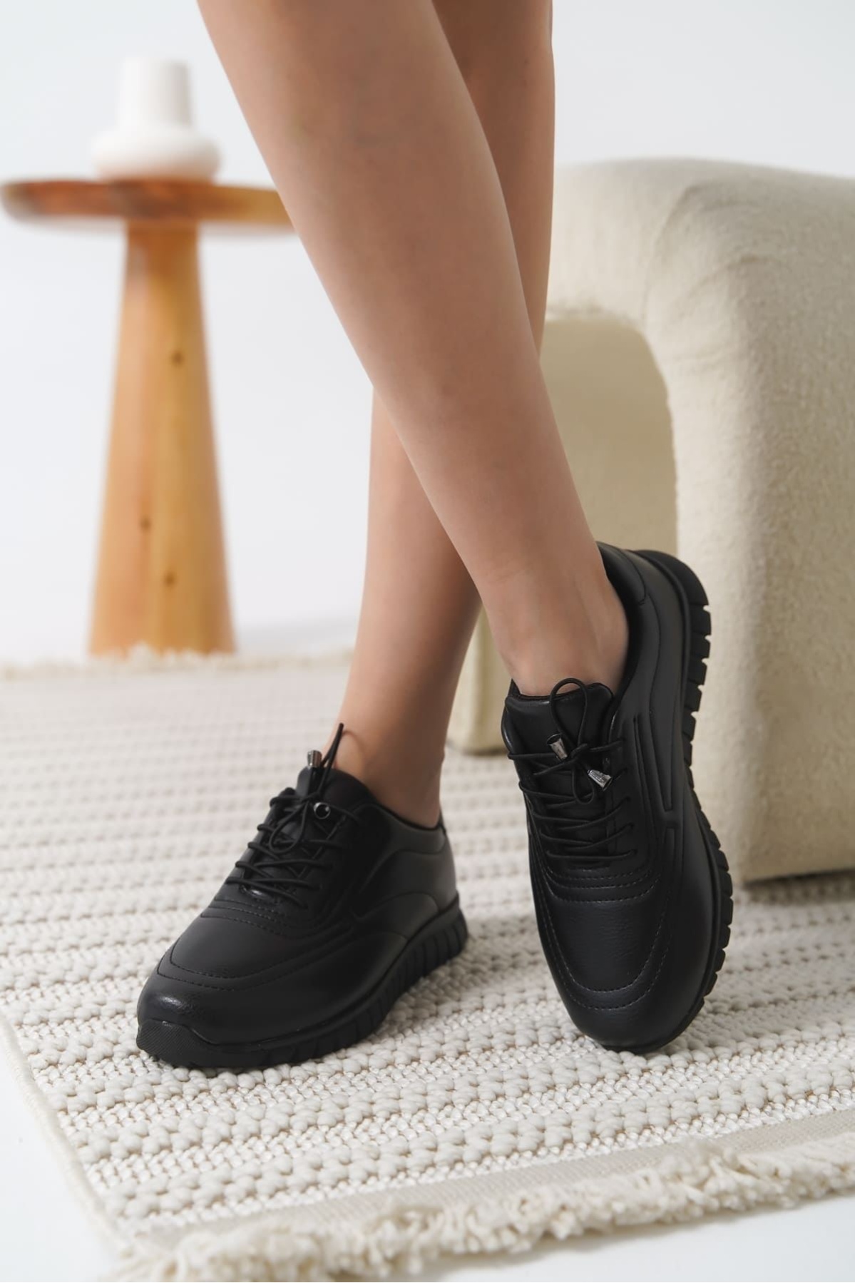 Daphne Kadın Siyah Spor Ayakkabı