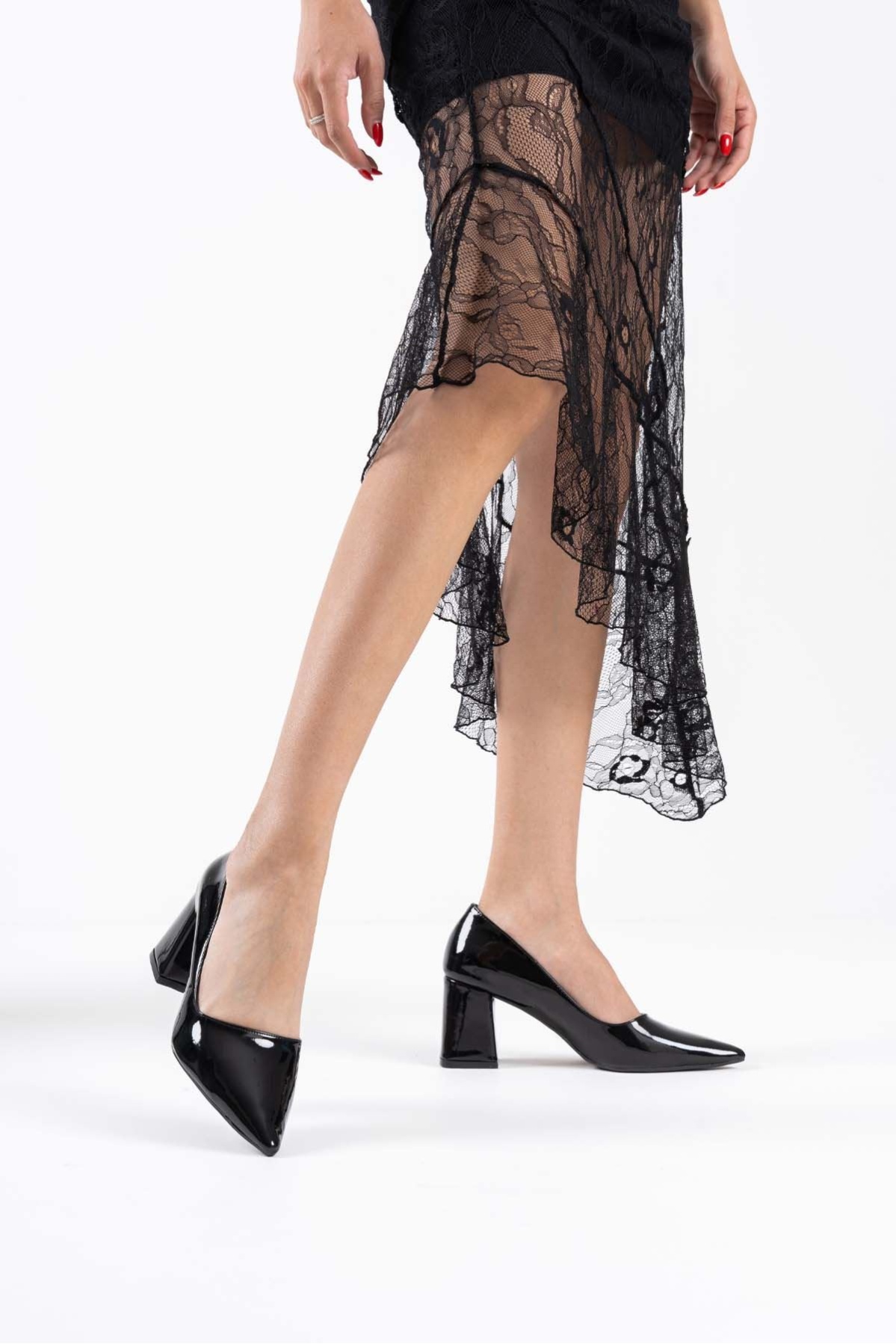 Valeria Siyah Rugan Kadın Topuklu Ayakkabı