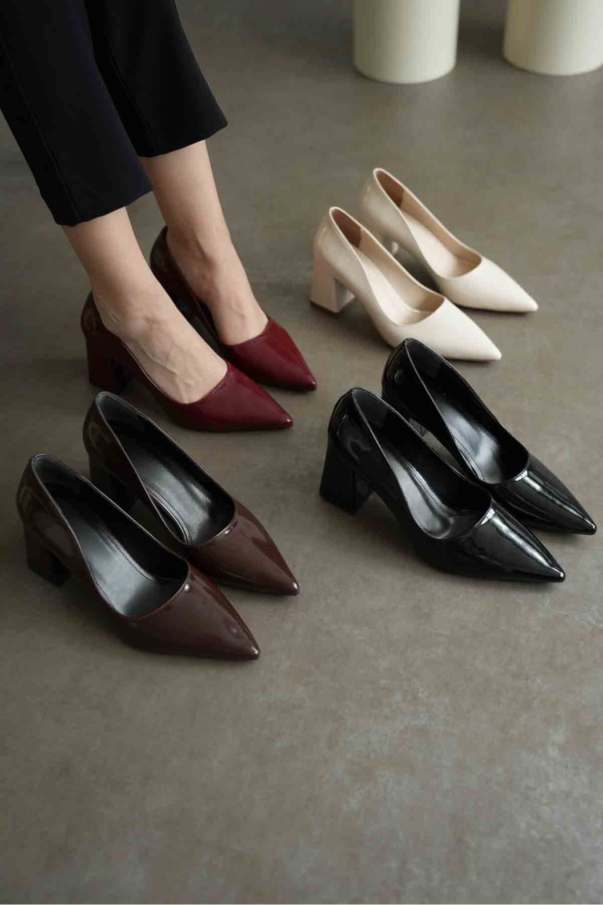 Valeria Siyah Rugan Kadın Topuklu Ayakkabı