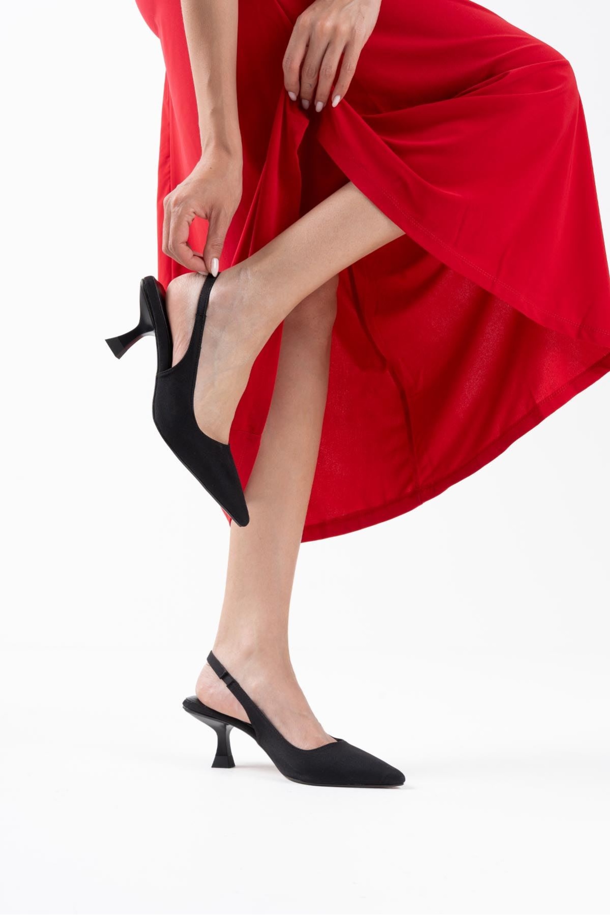 Angelica Kadın Siyah Saten Topuklu Ayakkabı