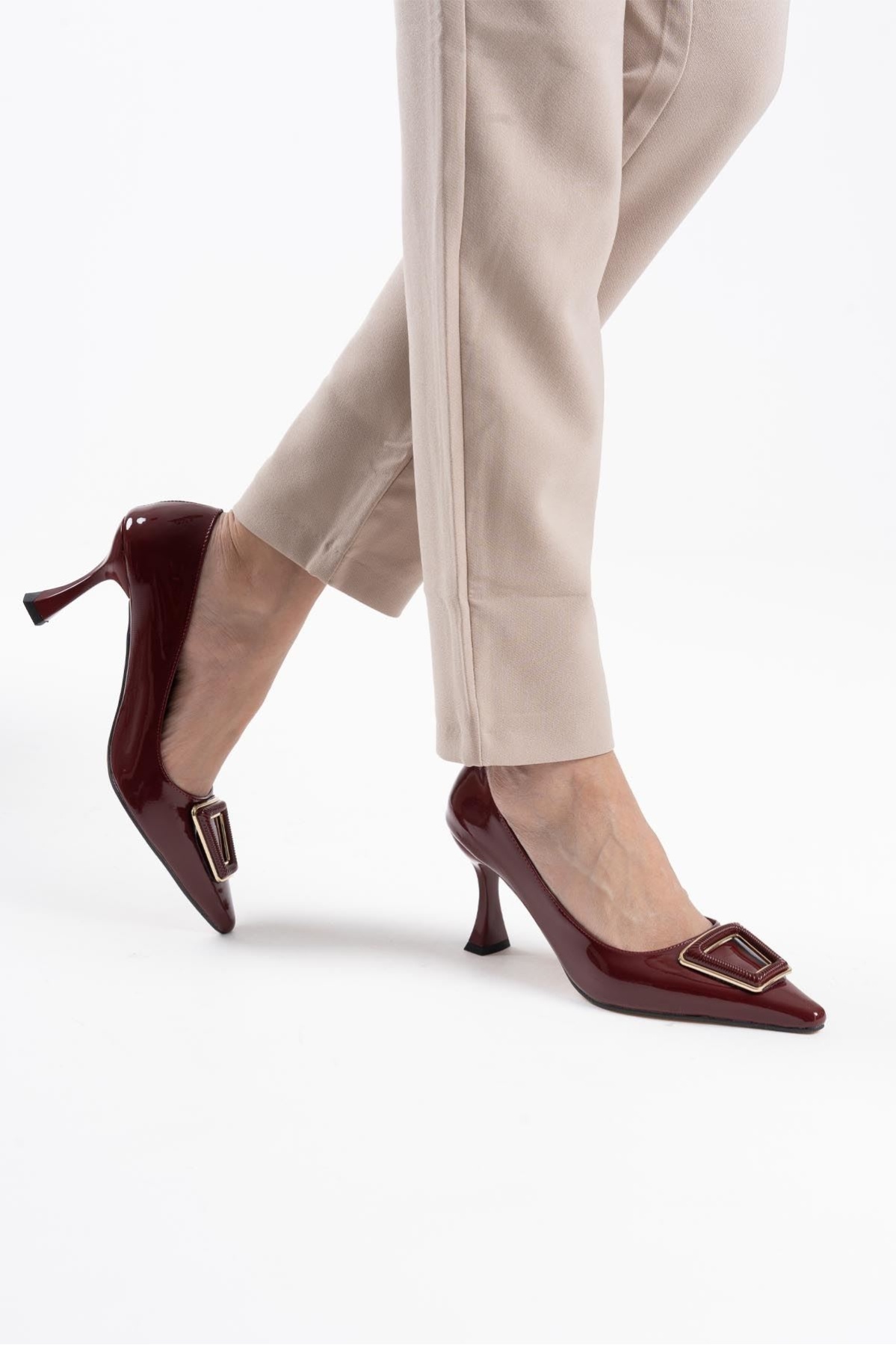 Nora Kadın Bordo Rugan Ayakkabı