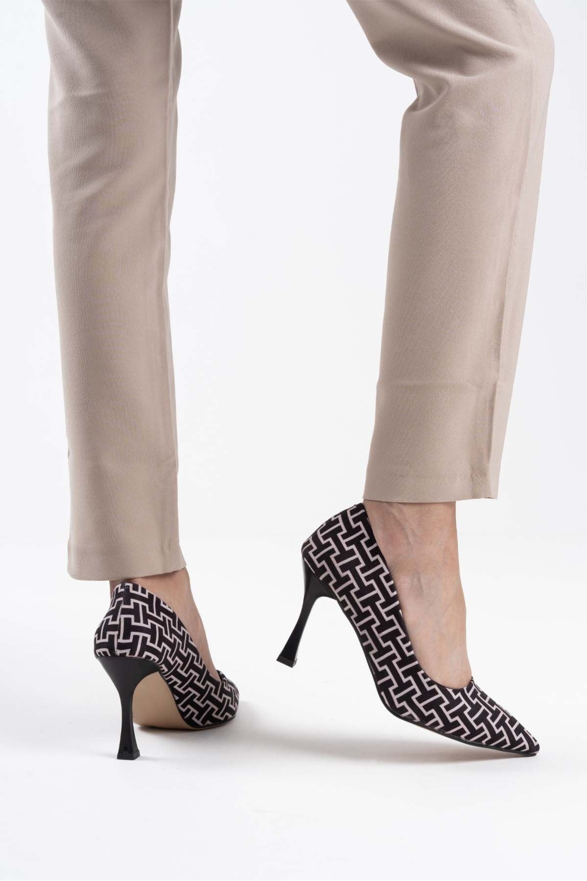 Kelsey Kadın Siyah Desenli Stiletto