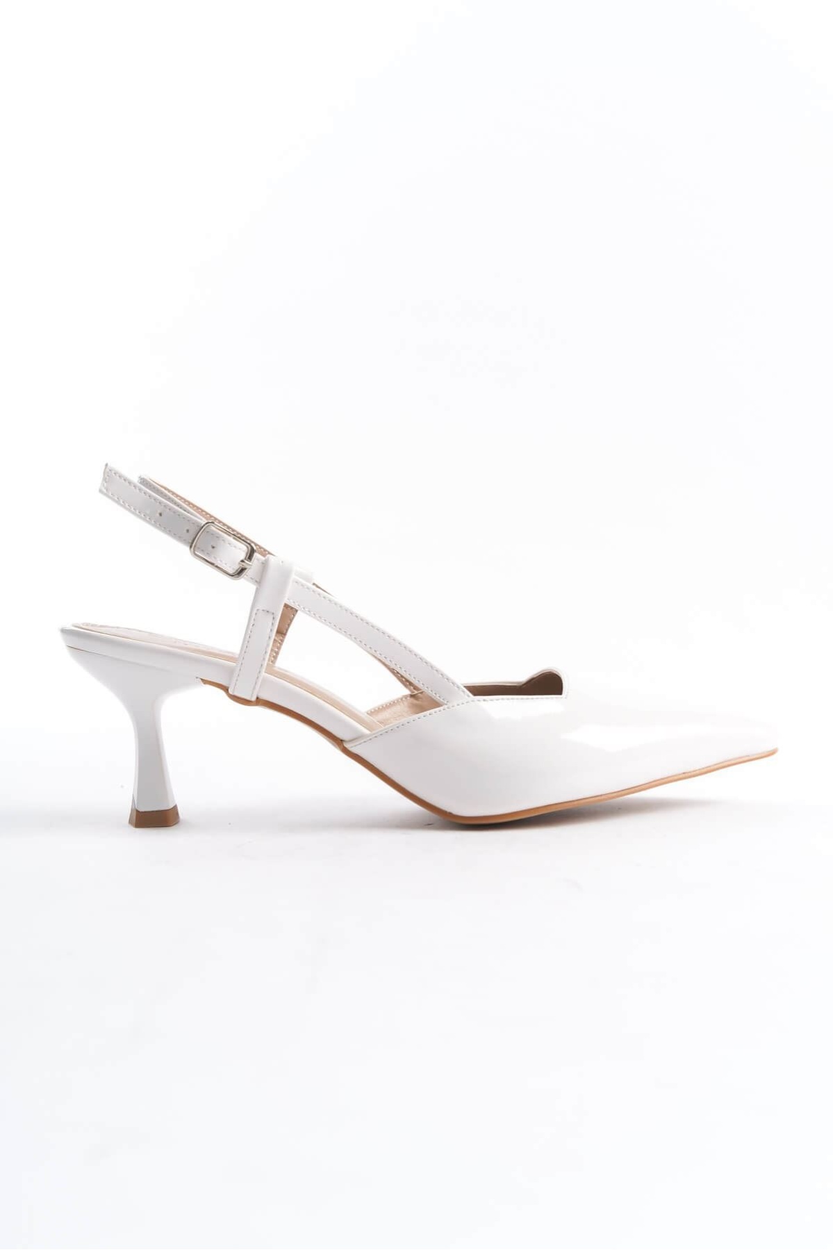 Mira Kadın Beyaz Rugan Topuklu Ayakkabı