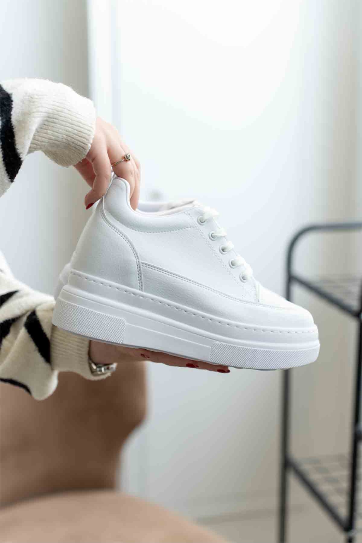 Lauren Kadın Gizli Topuk Mat Beyaz Spor Ayakkabı