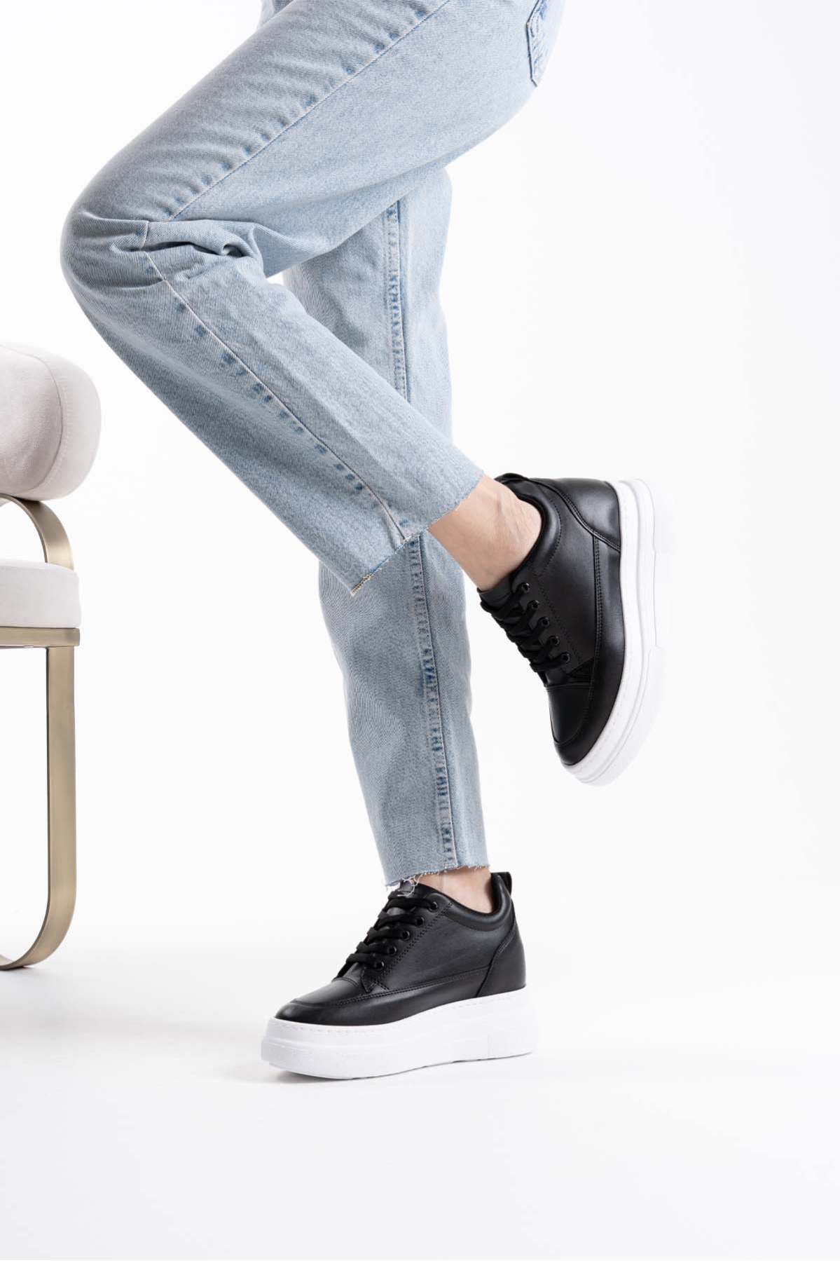 Lauren Kadın Gizli Topuk Beyaz Tabanlı Siyah Spor Ayakkabı