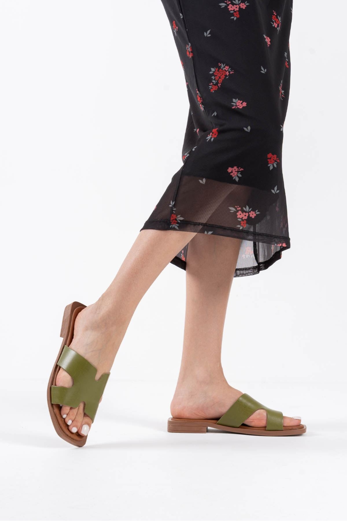 Fergei Haki Yeşili Hakiki Deri Terlik