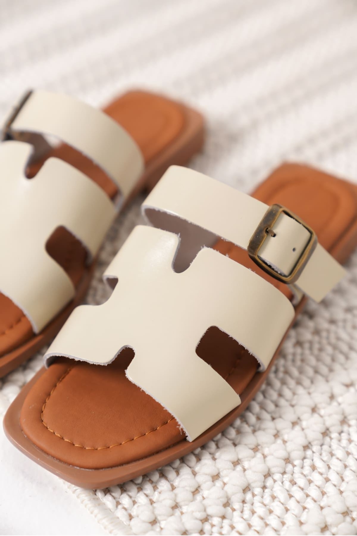 Garcia Bej Hakiki Deri Terlik