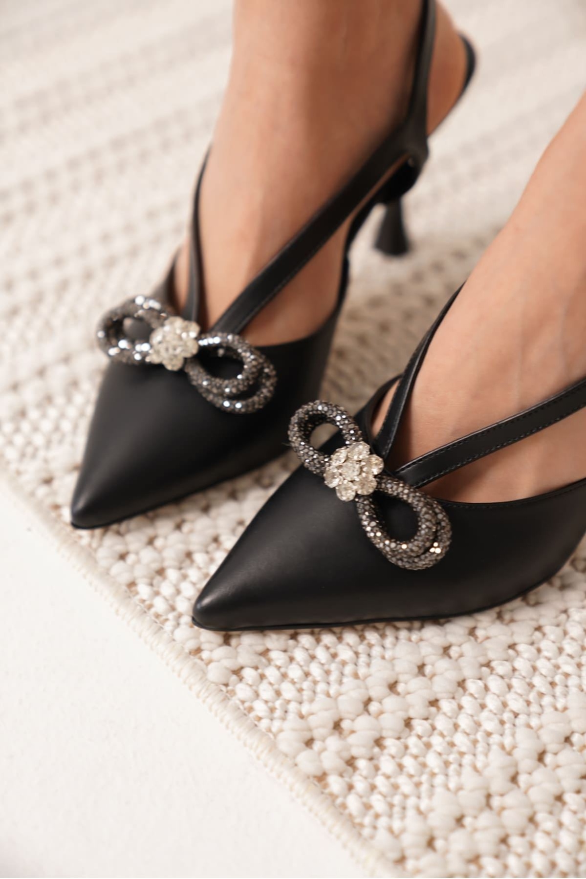 Wines Kadın Siyah Topuklu Ayakkabı