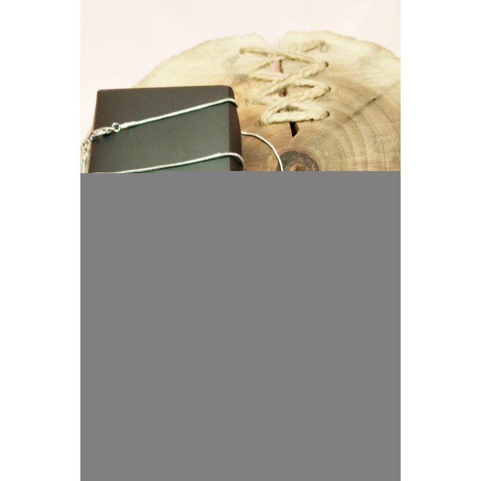 Aventurin Doğal Taşı Zincirli El Yapımı Tasarımlı Kolye Uç: 3,5 cm Zincir: 20 cm Kutulu