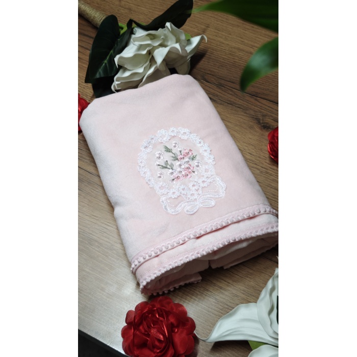 Hazangülü Collection Kadife Elit Nakışlı 6lı El&Yüz Havlu Seti