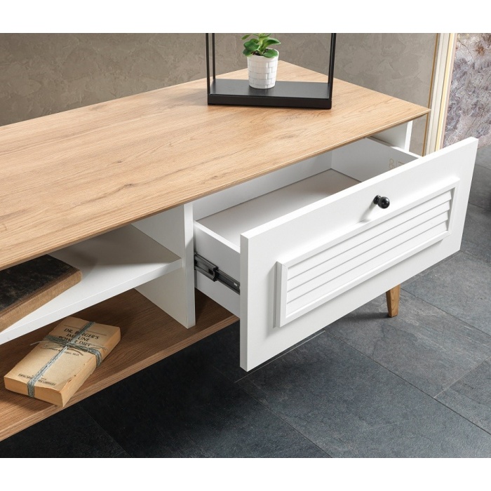 YEMEK ODASI CAPRİS