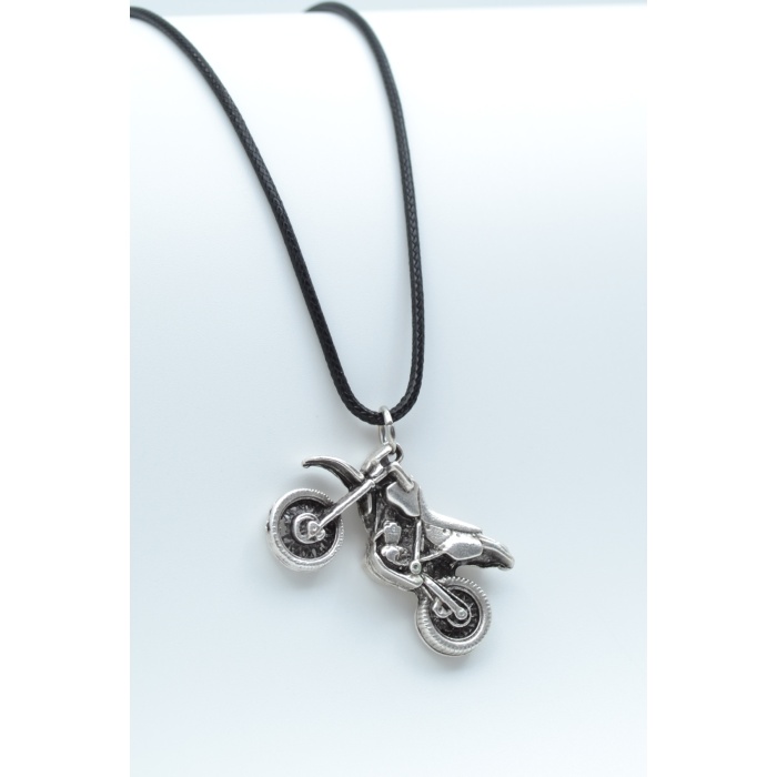 Cross Motor Gümüş Kaplama Deri İp Kolye