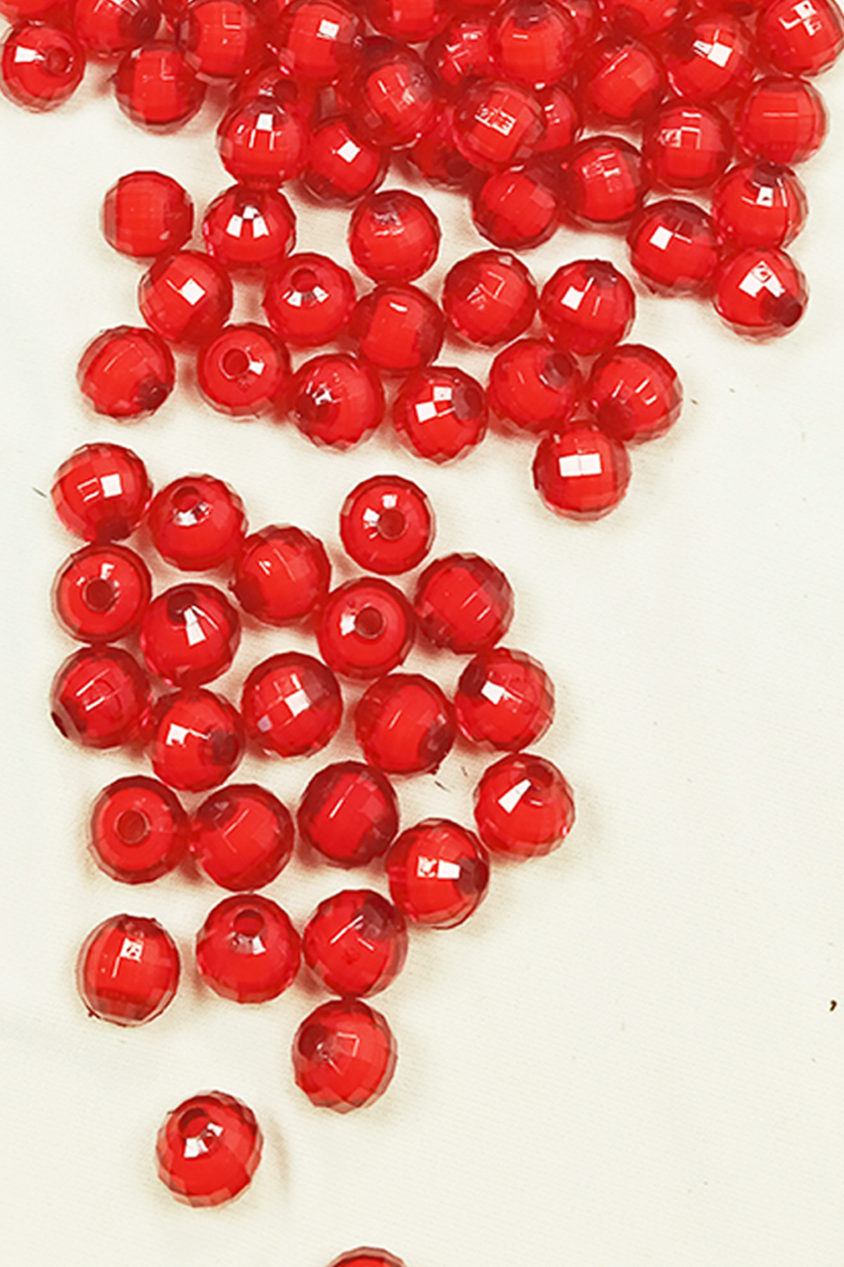 Dünya Boncuk İçten Boncuklu Bileklik Çanta Boncuğu 10 mm 50 gr Kırmızı - BNC466