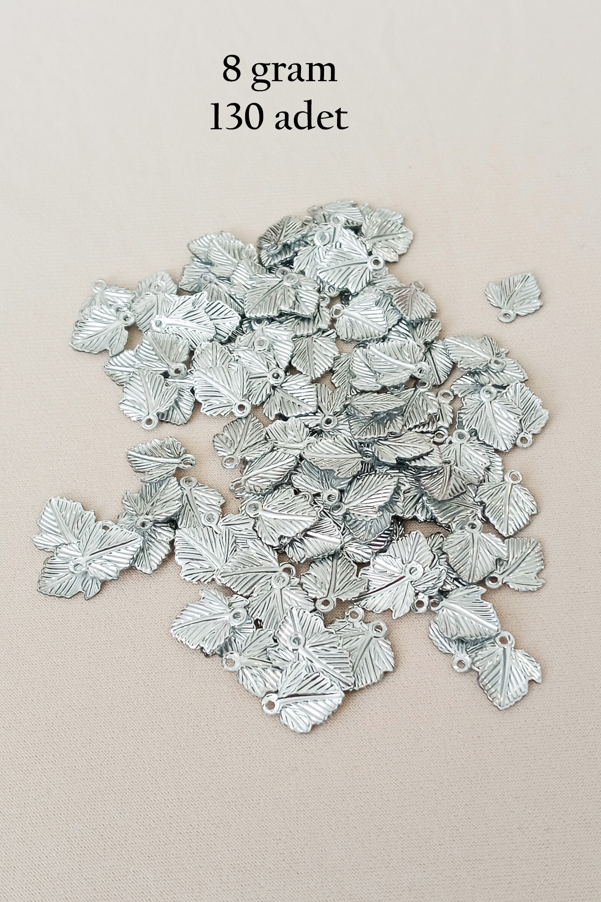 Oya Abiye Bileklik Kolye Pleksi Metalik Plastik Pul Gümüş Renk 8 gram 130 adet - BNC507