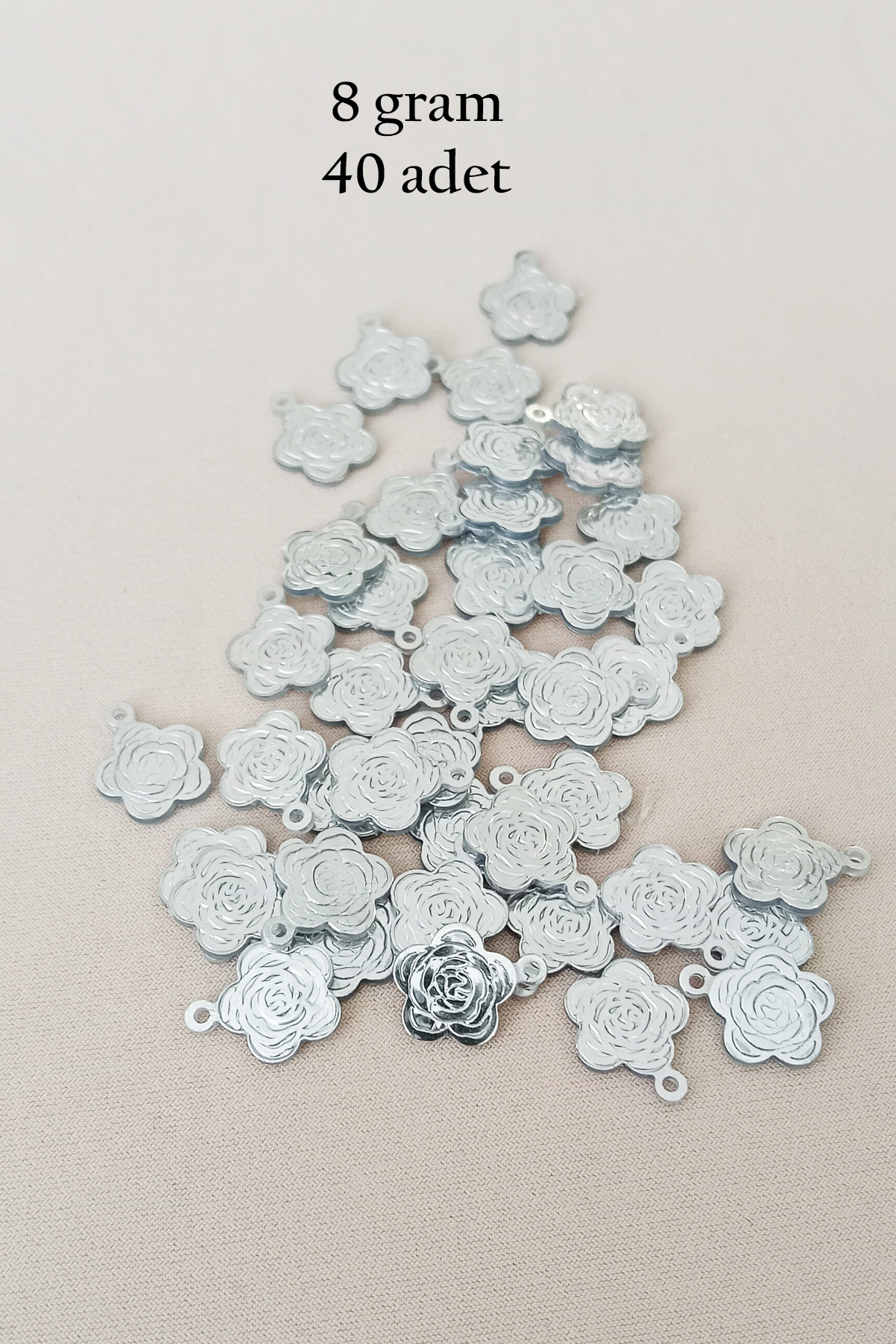 Oya Abiye Bileklik Kolye Pleksi Metalik Plastik Pul Gümüş Renk 8 gram 40 adet - BNC524
