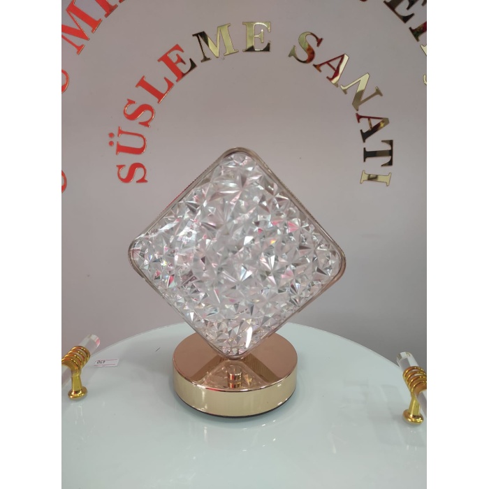 AKSESUAR LED KRİSTAL IŞIKLI