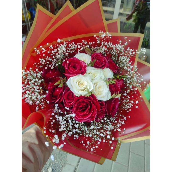 KIRMIZI BEYAZ BUKET 15 Lİ