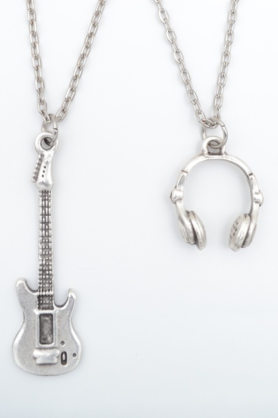 2li Elektro Gitar - Kulaklık Gümüş Kaplama Kolye Seti