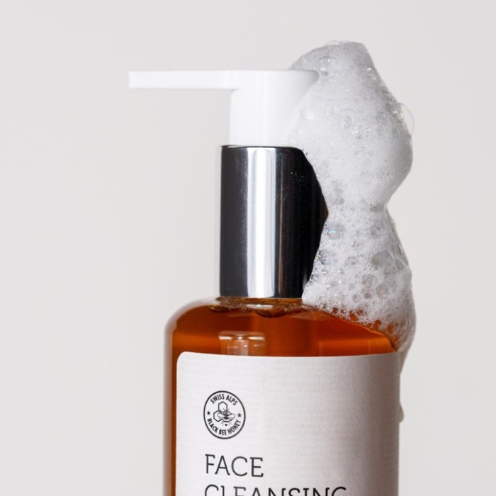 Face Cleansing Liquid - SWISS ALPS BLACK BEE HONEY