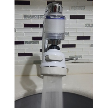 Filtreli Kireç Önleyici 360 Derece Dönen Hareketli Musluk Başlığı 3 Fonksiyonlu Krem