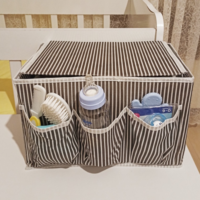 Biomak Tutturma Aparatlı Bebek Beşik Başucu Düzenleyici Kapaklı 5 Bölmeli Organizer