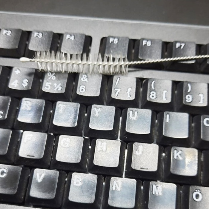 Biomak® 3 Lü Pratik Fırça  Esnek Bükülebilir Klavye Mouse Arası Temizlik Fırçası