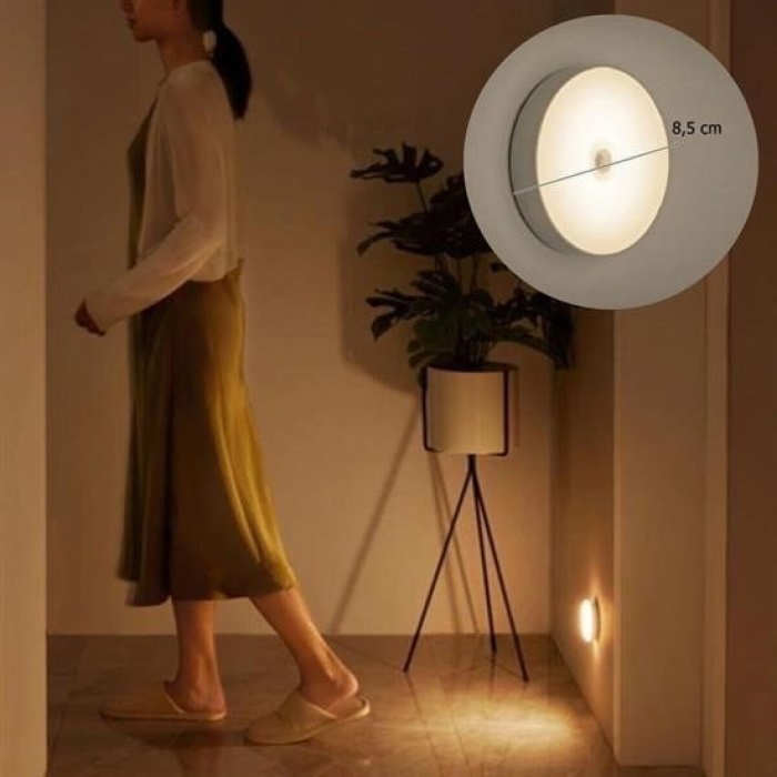 Biomak® Hareket Sensörlü Usb Şarjlı Spot Lamba Mıknatıslı ve Yapışkanlı Gün Işığı Renk Led