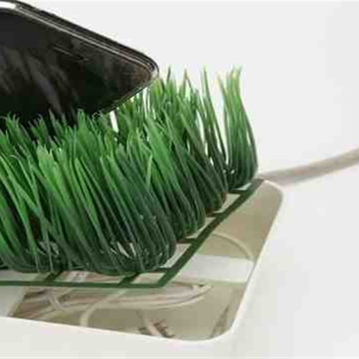 Dekoratif Yapay Çim Şarj İstasyonu Plastik